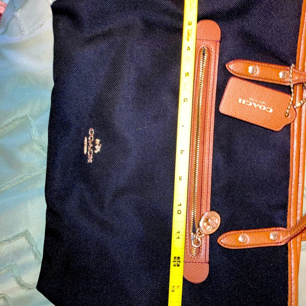 Coach Black and Tan Tote Bag with Gold Hardware - Picture 13 of 13